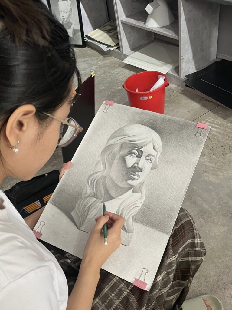 Workshop mỹ thuật cuối tuần